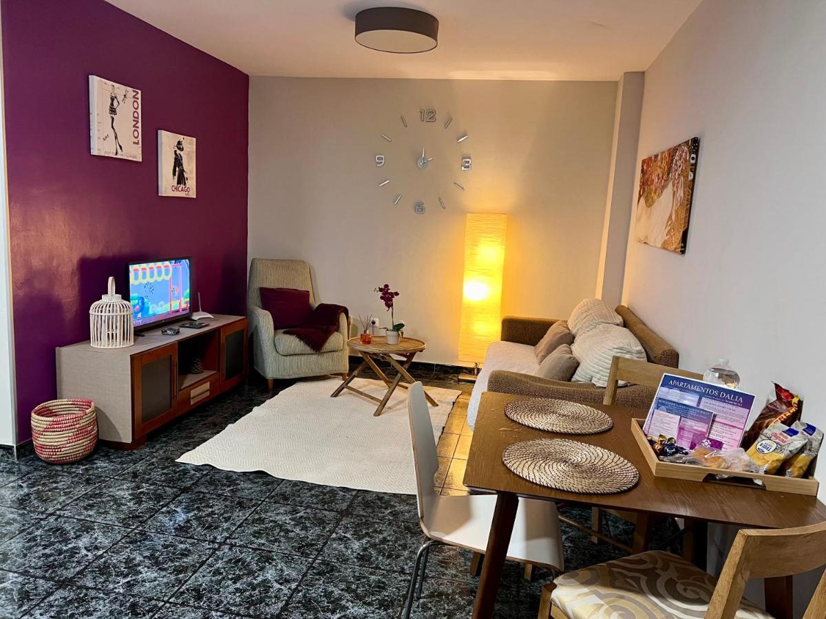 Apartamentos Dalia مْبيسينداريو المظهر الخارجي الصورة